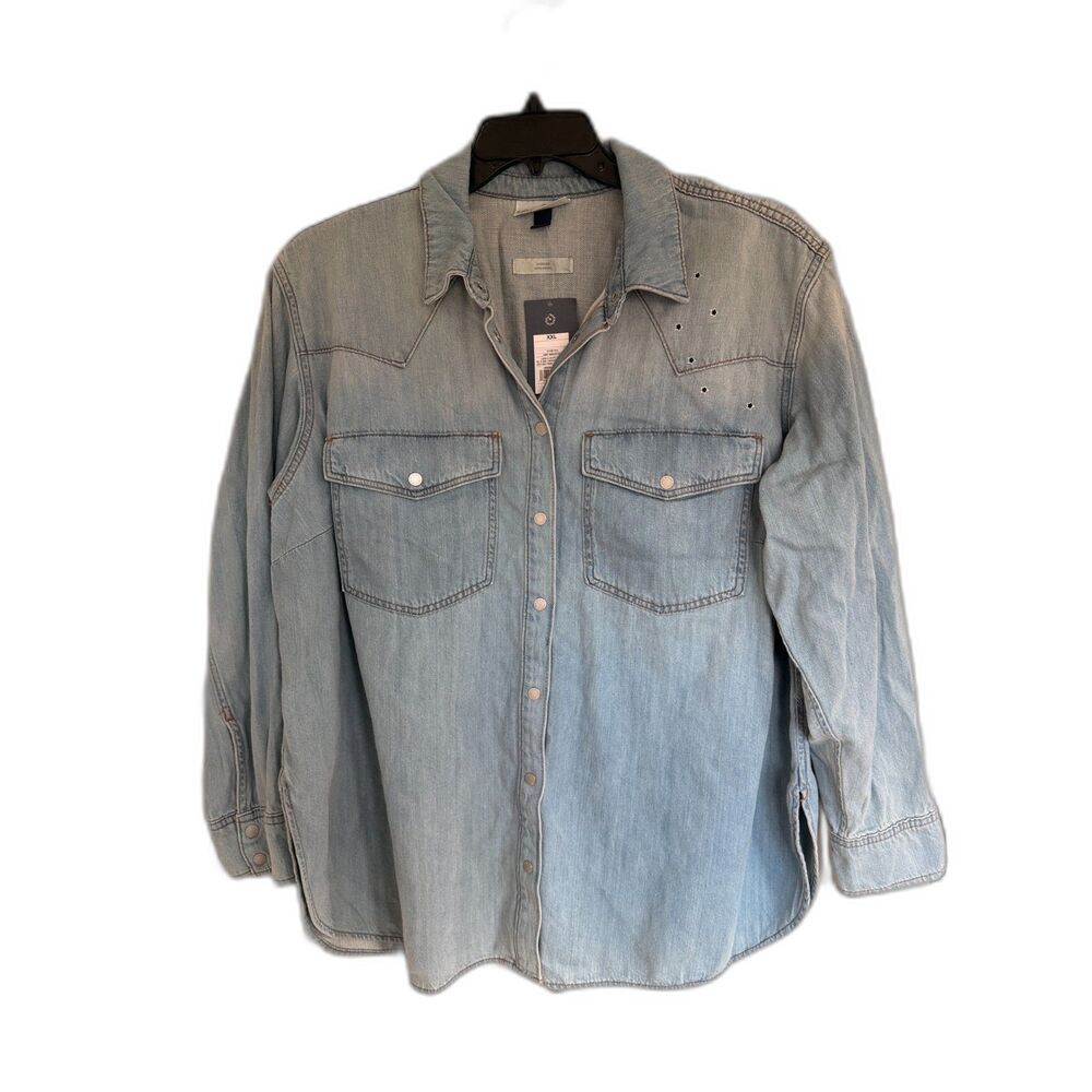Universal Thread NWT Light Wash Denim Western Shirt XXL Oversized‎ Snap Button